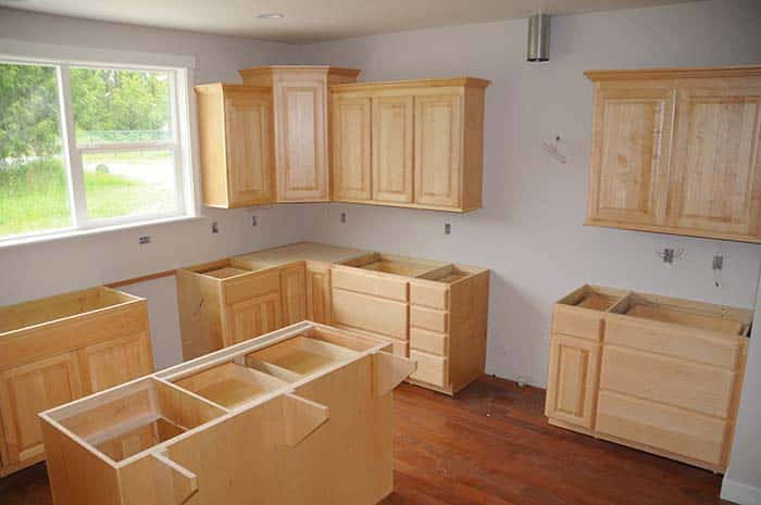 Cabinets & Fence